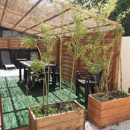 Location Vacances T4 Bas De Villa Tolone Esterno foto