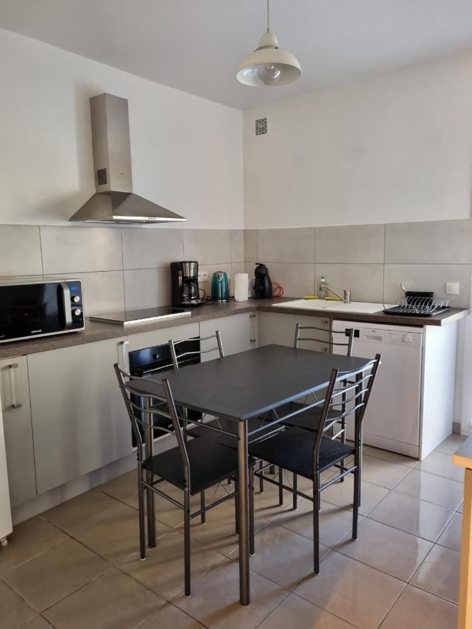 Location Vacances T4 Bas De Villa Tolone Esterno foto
